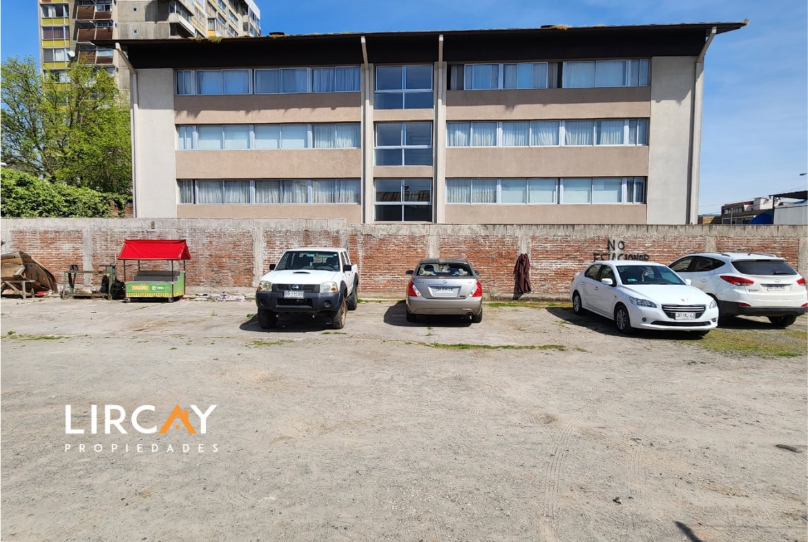 Sitio 1.085 Mts2 en Zona Comercial Talca