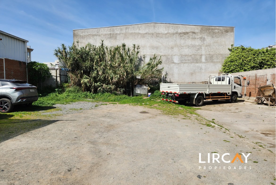 Sitio 1.085 Mts2 en Zona Comercial Talca