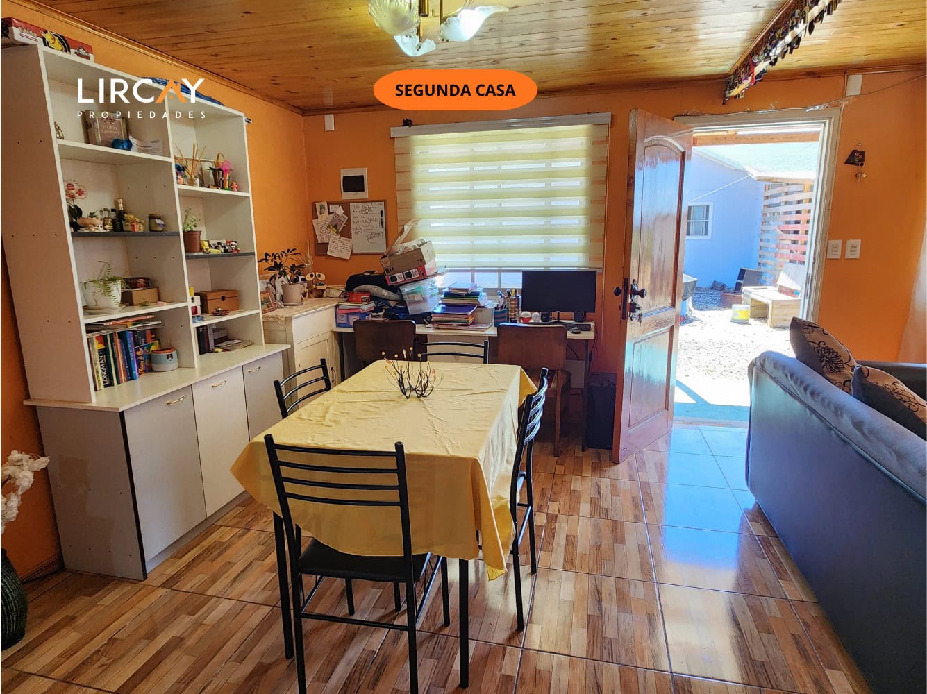 Parcela de 5.000 m² en San Rafael con Dos Casas Construidas y Terreno Plano