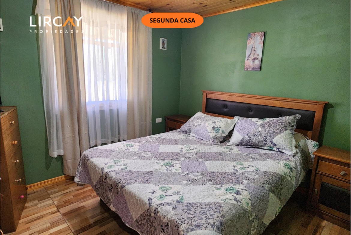 Parcela de 5.000 m² en San Rafael con Dos Casas Construidas y Terreno Plano