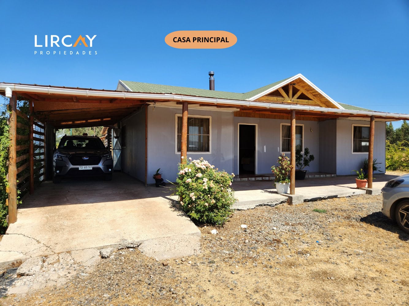 Parcela de 5.000 m² en San Rafael con Dos Casas Construidas y Terreno Plano