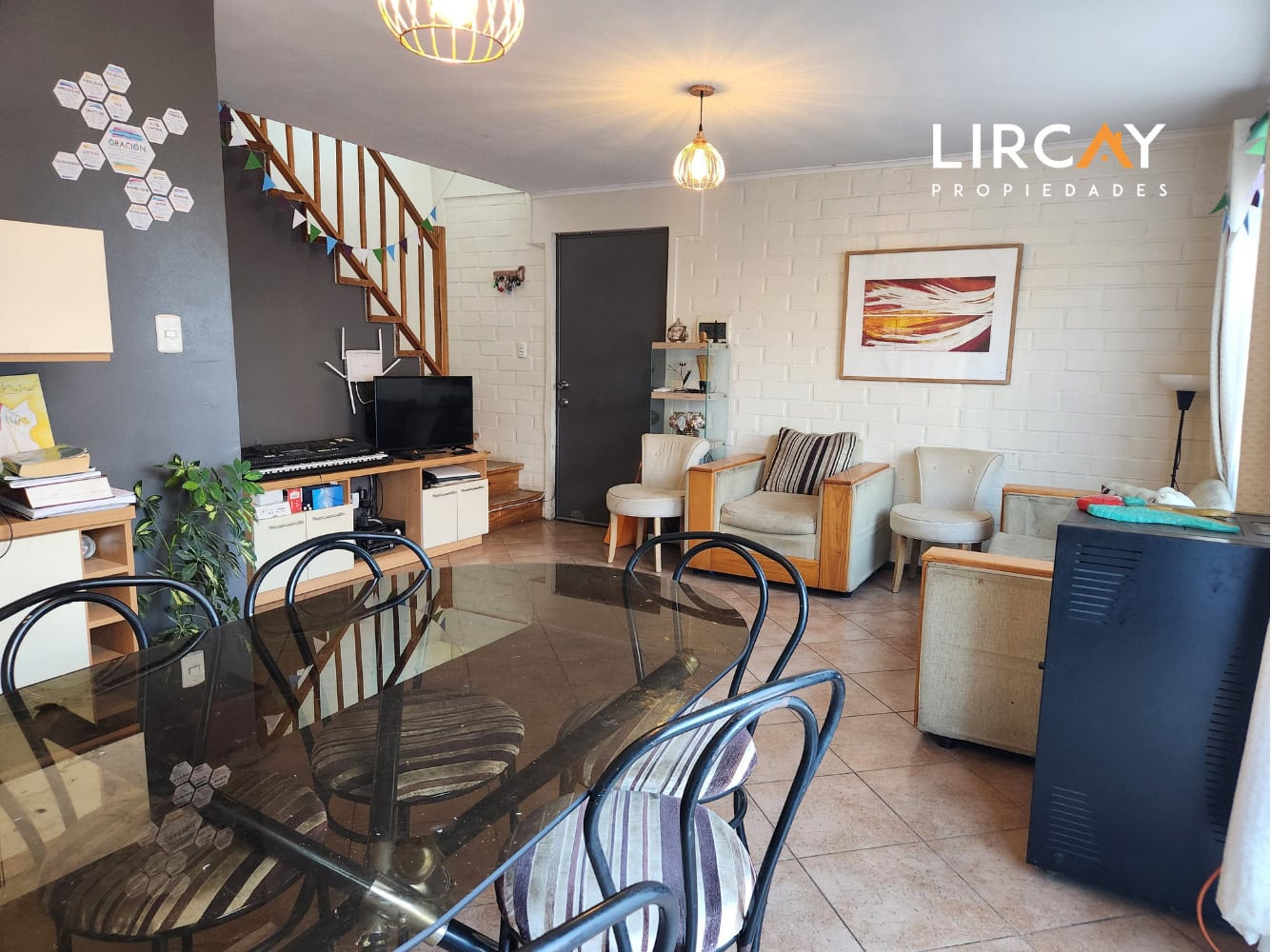 3 Casa en Venta. 100mts de inmejorable ubicación.