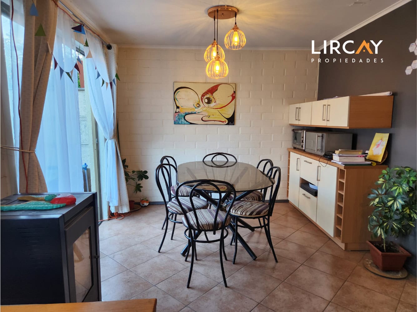 5 Casa en Venta. 100mts de inmejorable ubicación.
