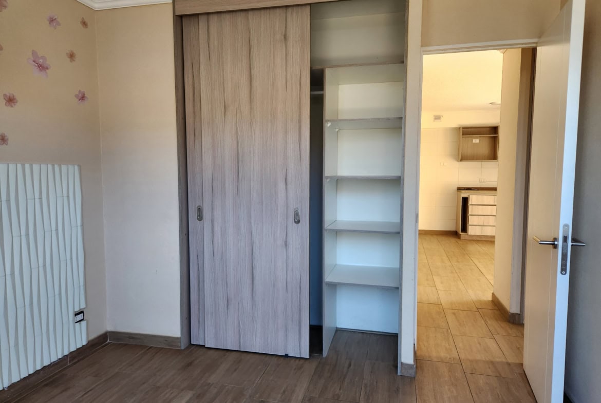Oportunidad de Inversión. Depa en Venta en Avda Lircay, frente UTAL!.