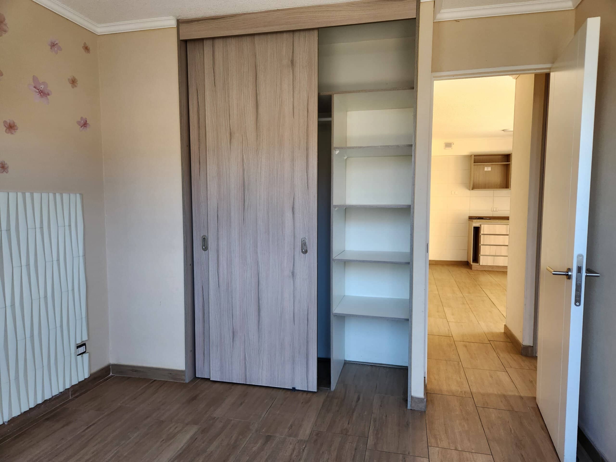 Oportunidad de Inversión. Depa en Venta en Avda Lircay, frente UTAL!.