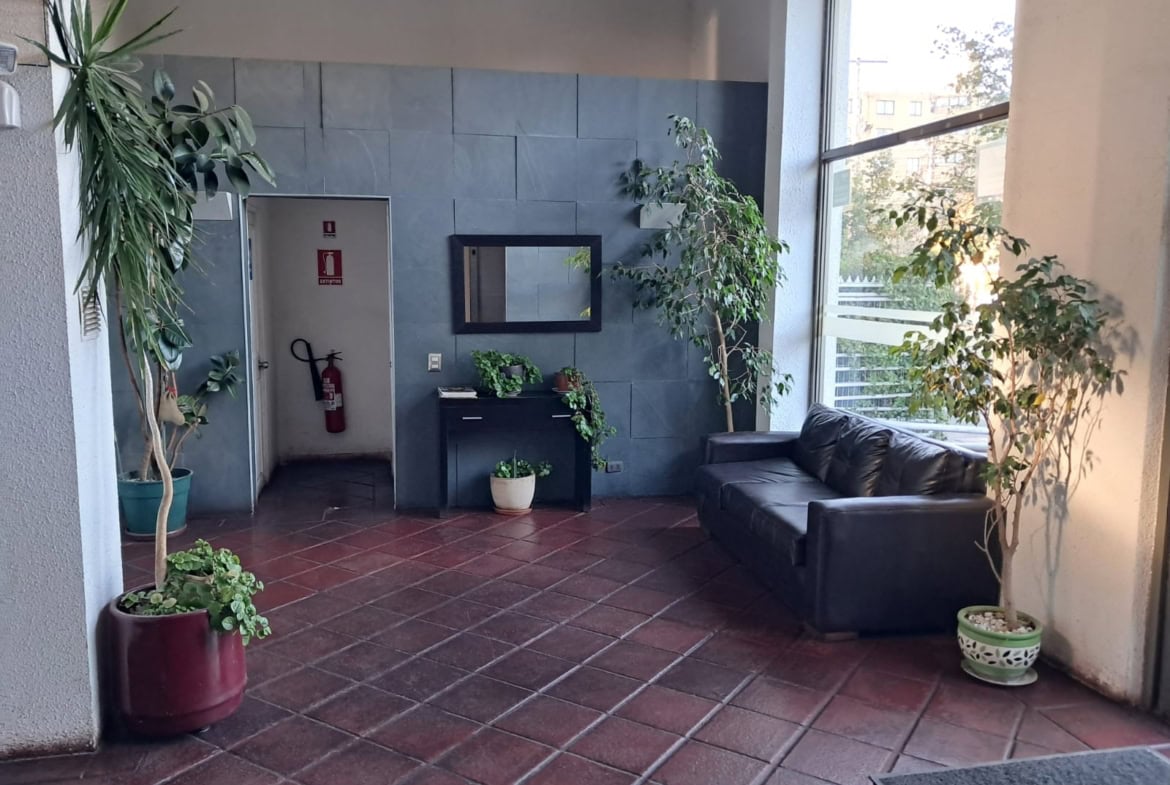 Vive en el corazón de Talca: departamento a pasos de Plaza de Armas con terraza y excelente conectividad!