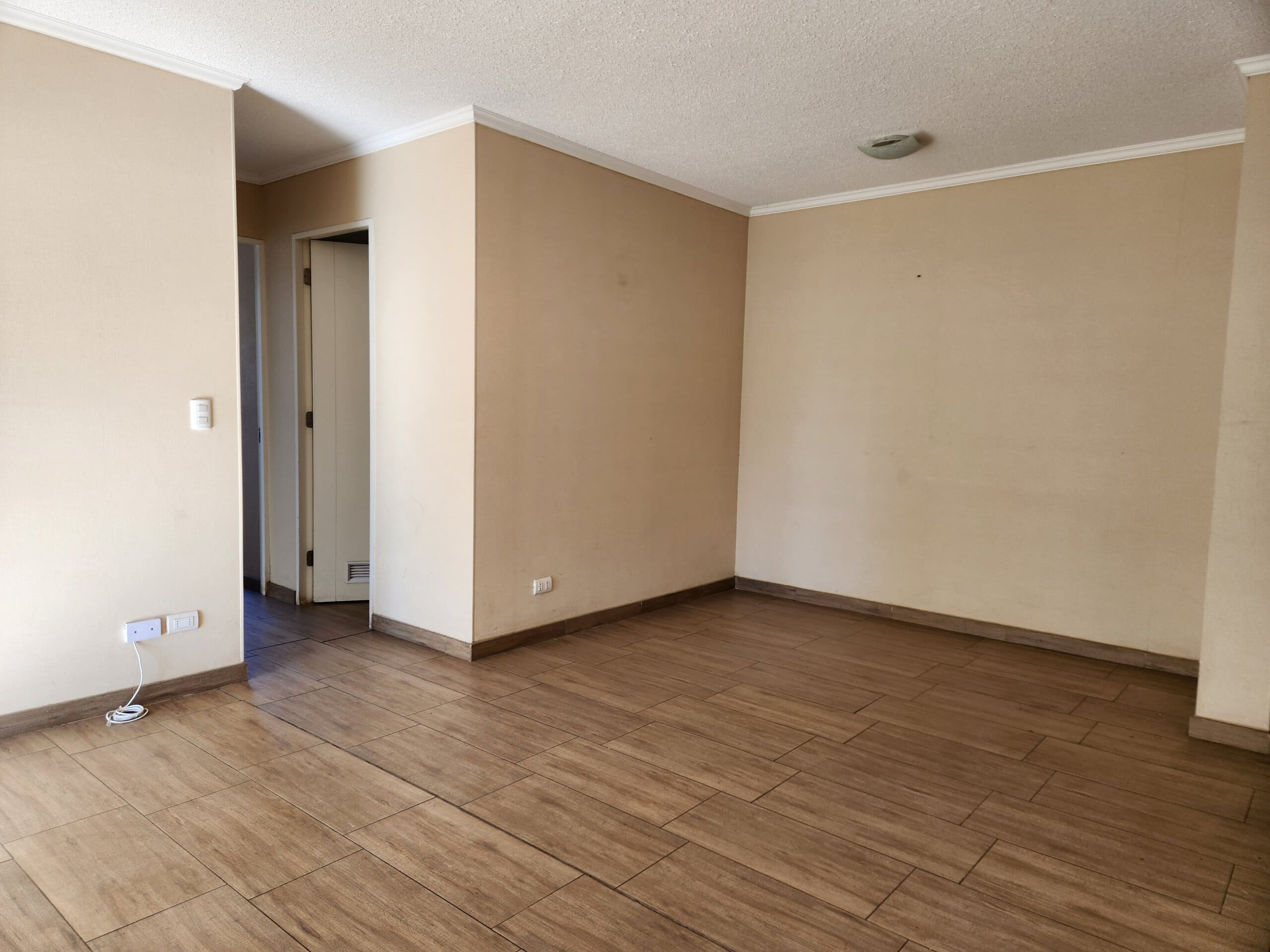 Oportunidad de Inversión. Depa en Venta en Avda Lircay, frente UTAL!.