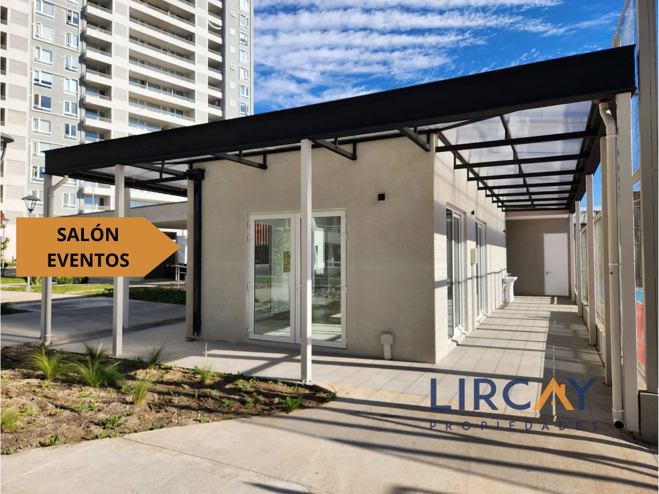 Oportunidad de Inversión. Depa en Venta en Avda Lircay, frente UTAL!.