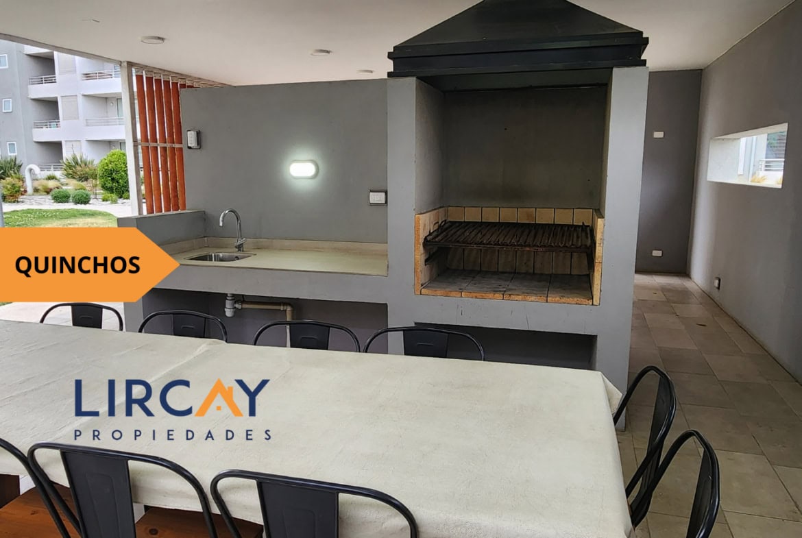 Oportunidad de Inversión. Depa en Venta en Avda Lircay, frente UTAL!.