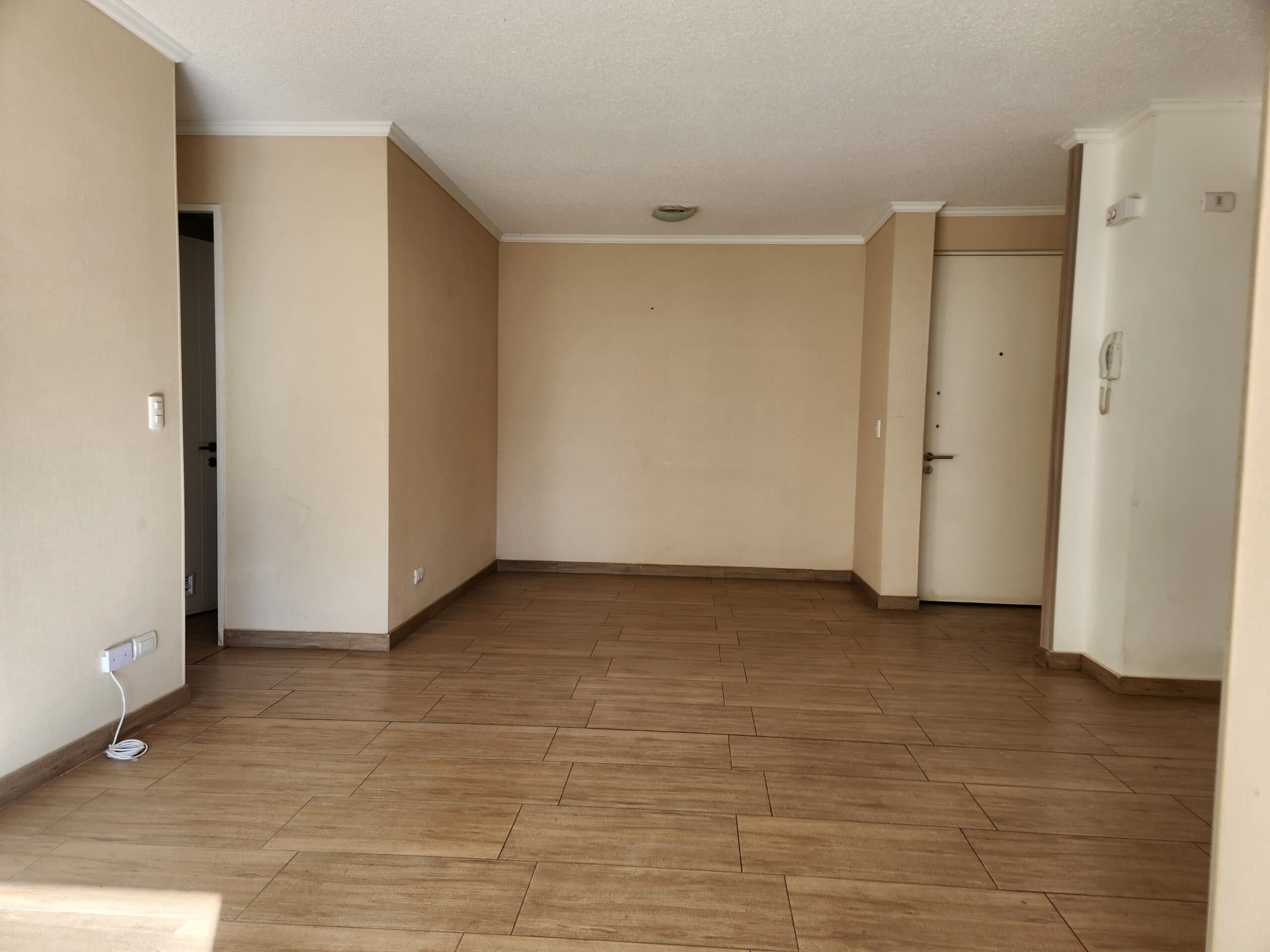 Oportunidad de Inversión. Depa en Venta en Avda Lircay, frente UTAL!.