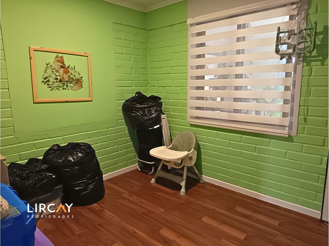 10 Encantadora y Espaciosa Casa de 1 Piso en Venta, Talca!