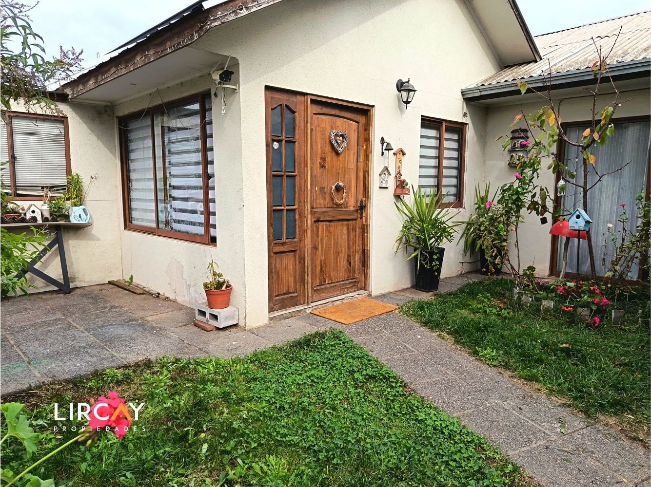 2 Encantadora y Espaciosa Casa de 1 Piso en Venta, Talca!