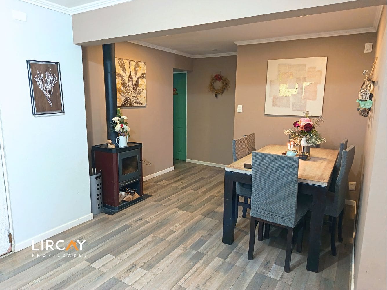 5 Encantadora y Espaciosa Casa de 1 Piso en Venta, Talca!