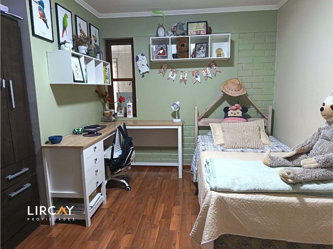 9 Encantadora y Espaciosa Casa de 1 Piso en Venta, Talca!