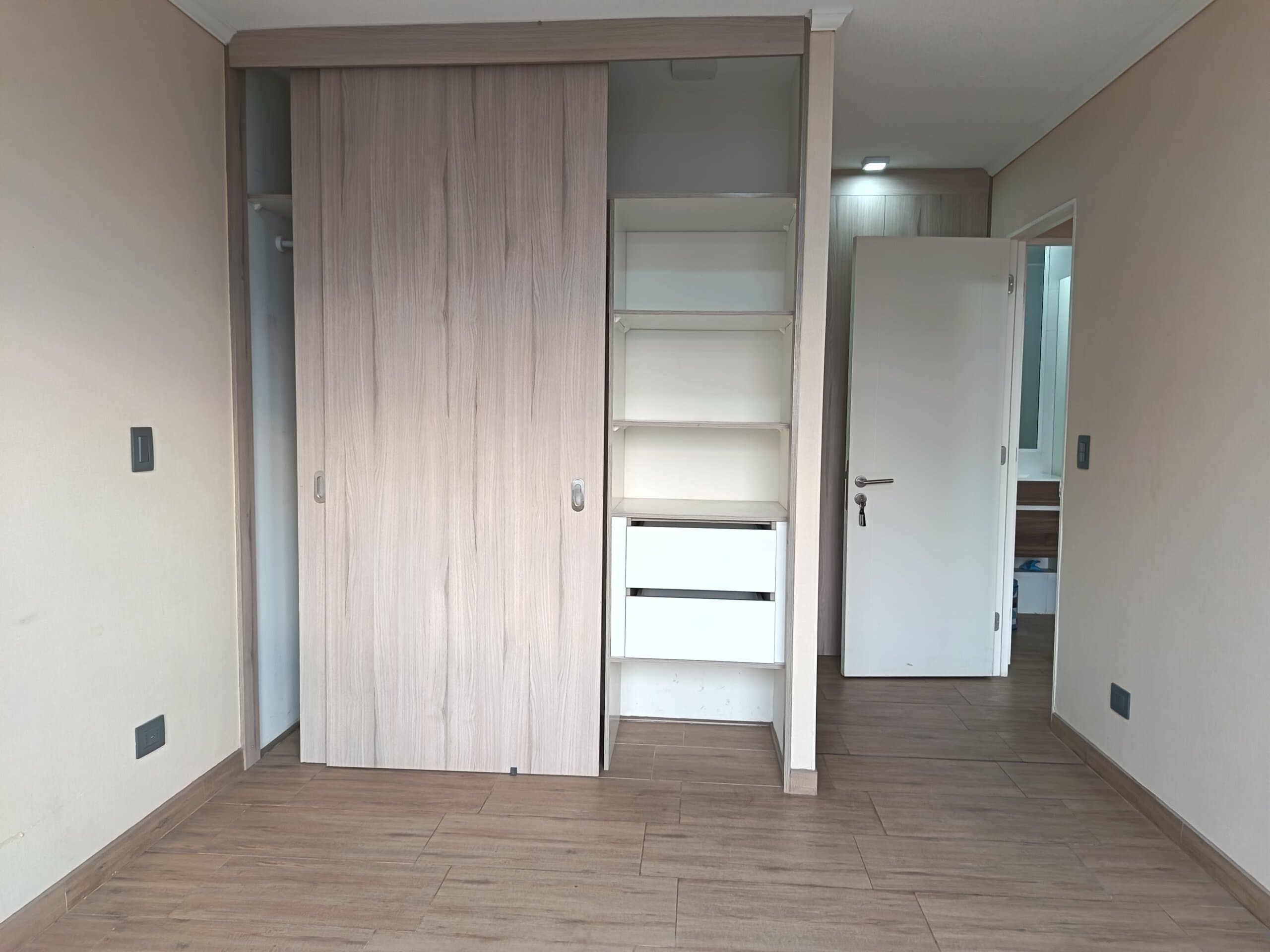 Arriendo departamento en Avda Lircay 2d 2b!