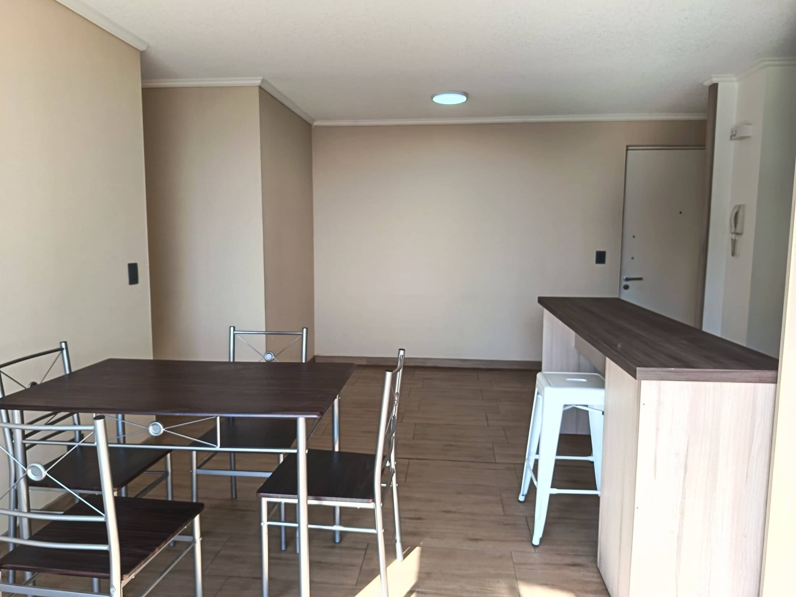 Arriendo departamento en Avda Lircay 2d 2b!