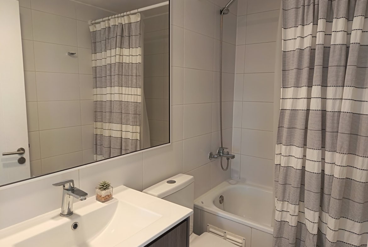 Departamento nuevo y amoblado en Arriendo en Talca. Frente UTAL