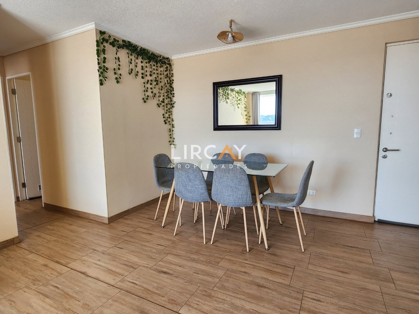 31 Hermoso departamento en Venta frente a la Univ. Talca