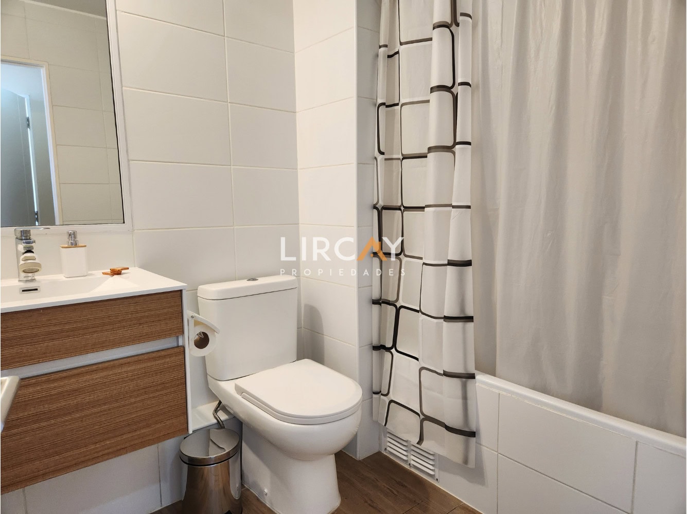 37 Hermoso departamento en Venta frente a la Univ. Talca
