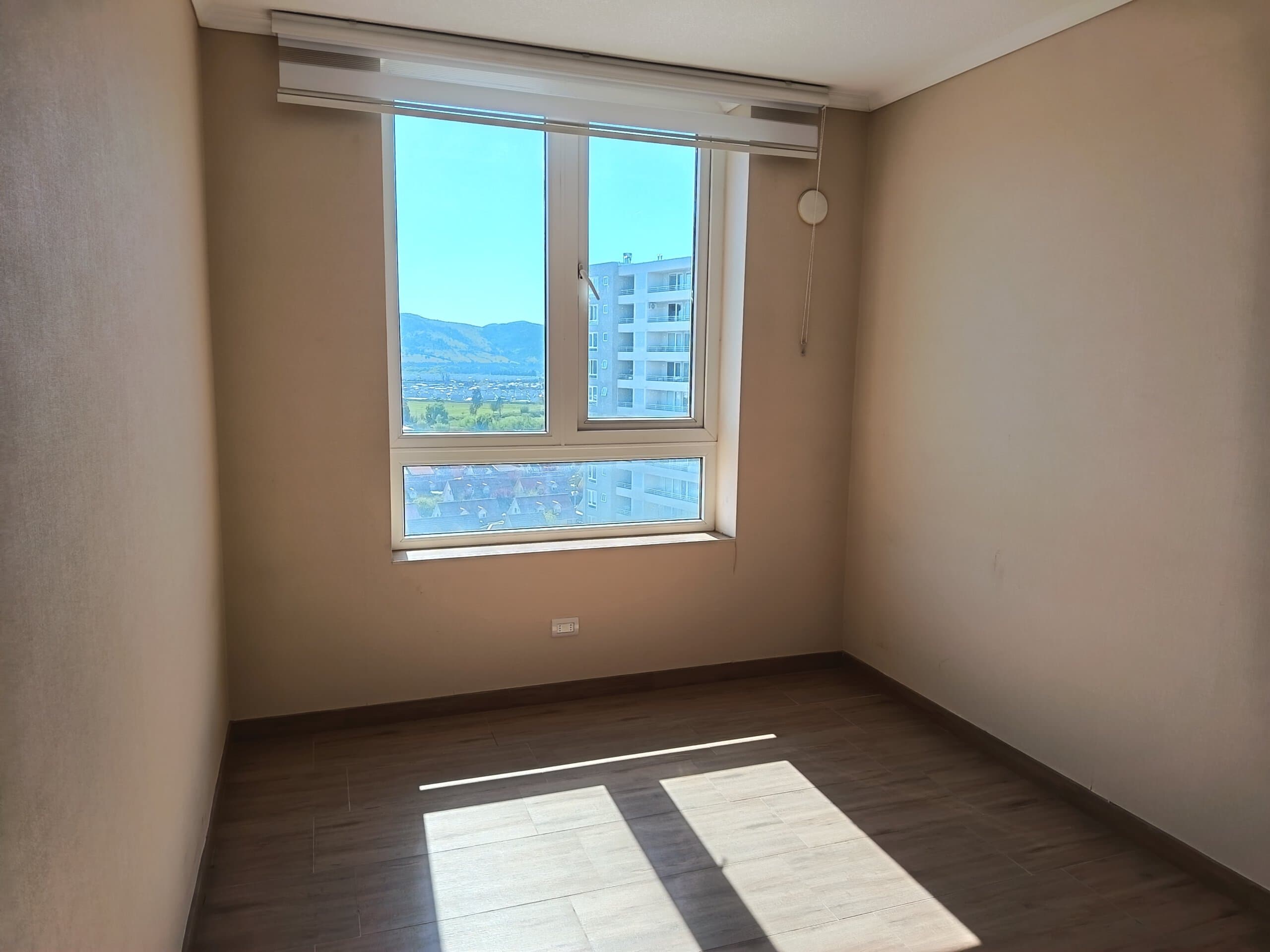 Buena ubicación y conectividad. 67 Mts, 2 dormitorios, 2 baños!