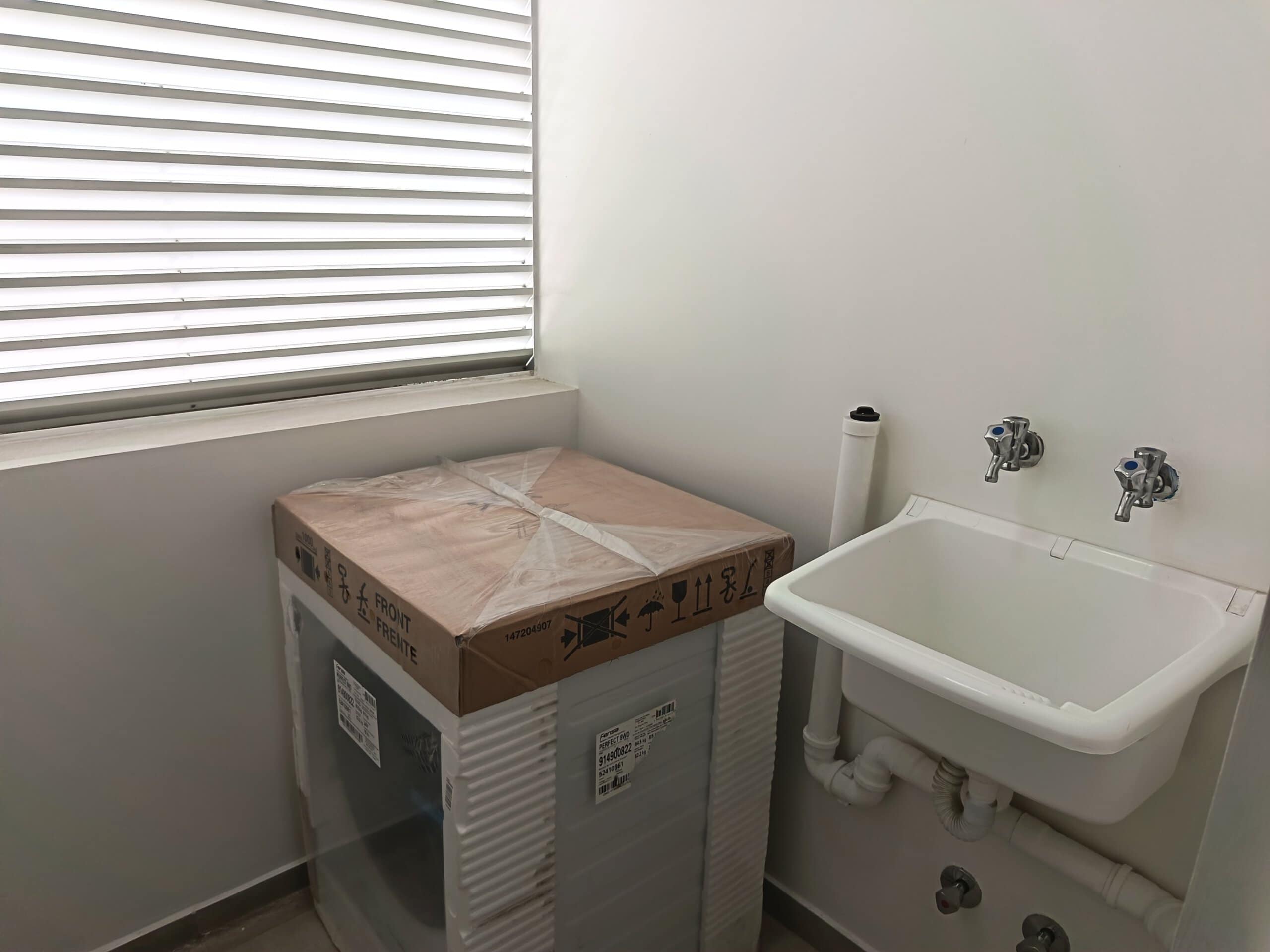 10 Moderno departamento a estrenar en Promoción de Temporada $ 430.000!!!