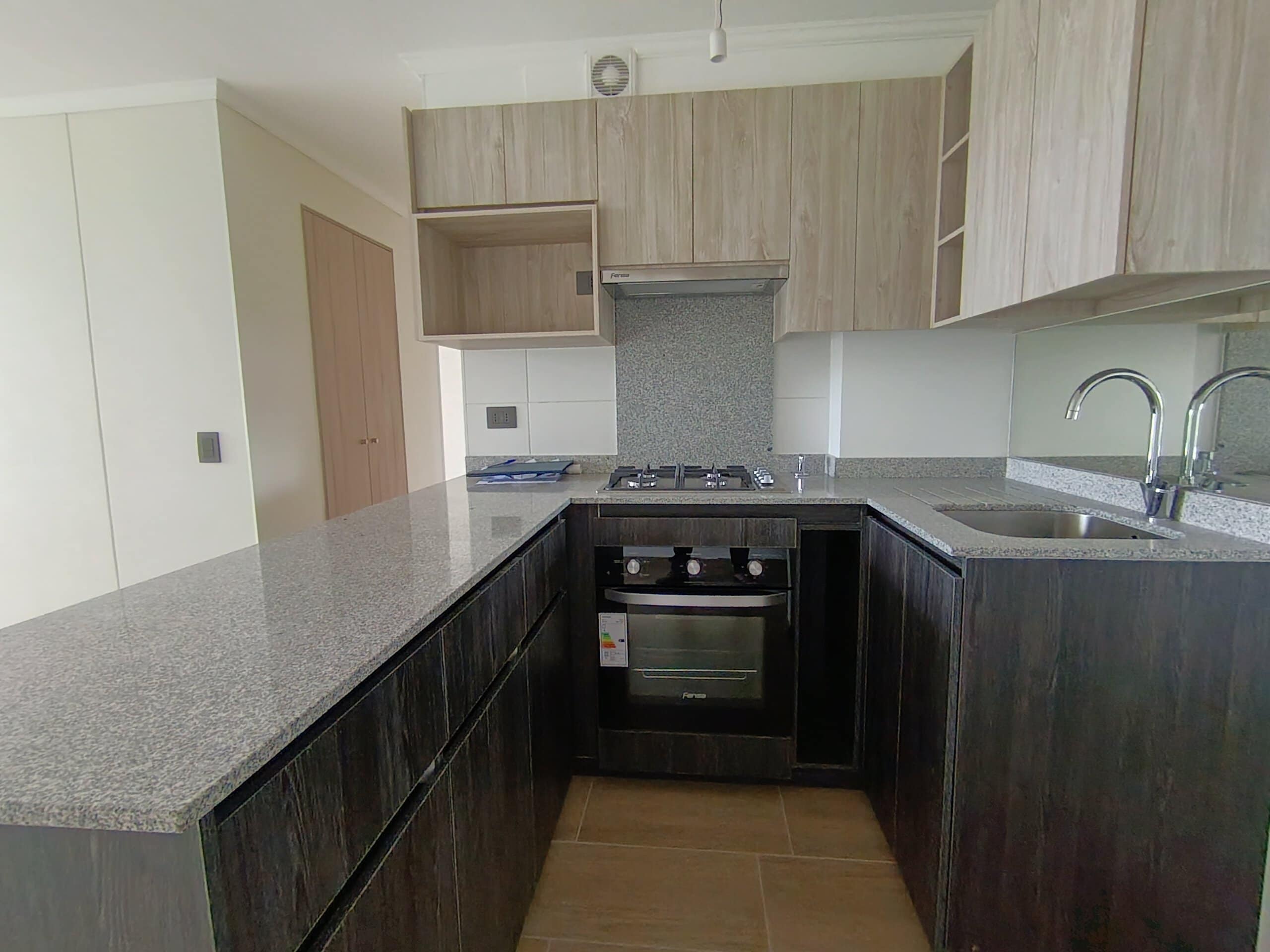 4 ¡Tu nuevo hogar en el centro de Talca!Departamento nuevo en Edificio Alcázar 🏢✨