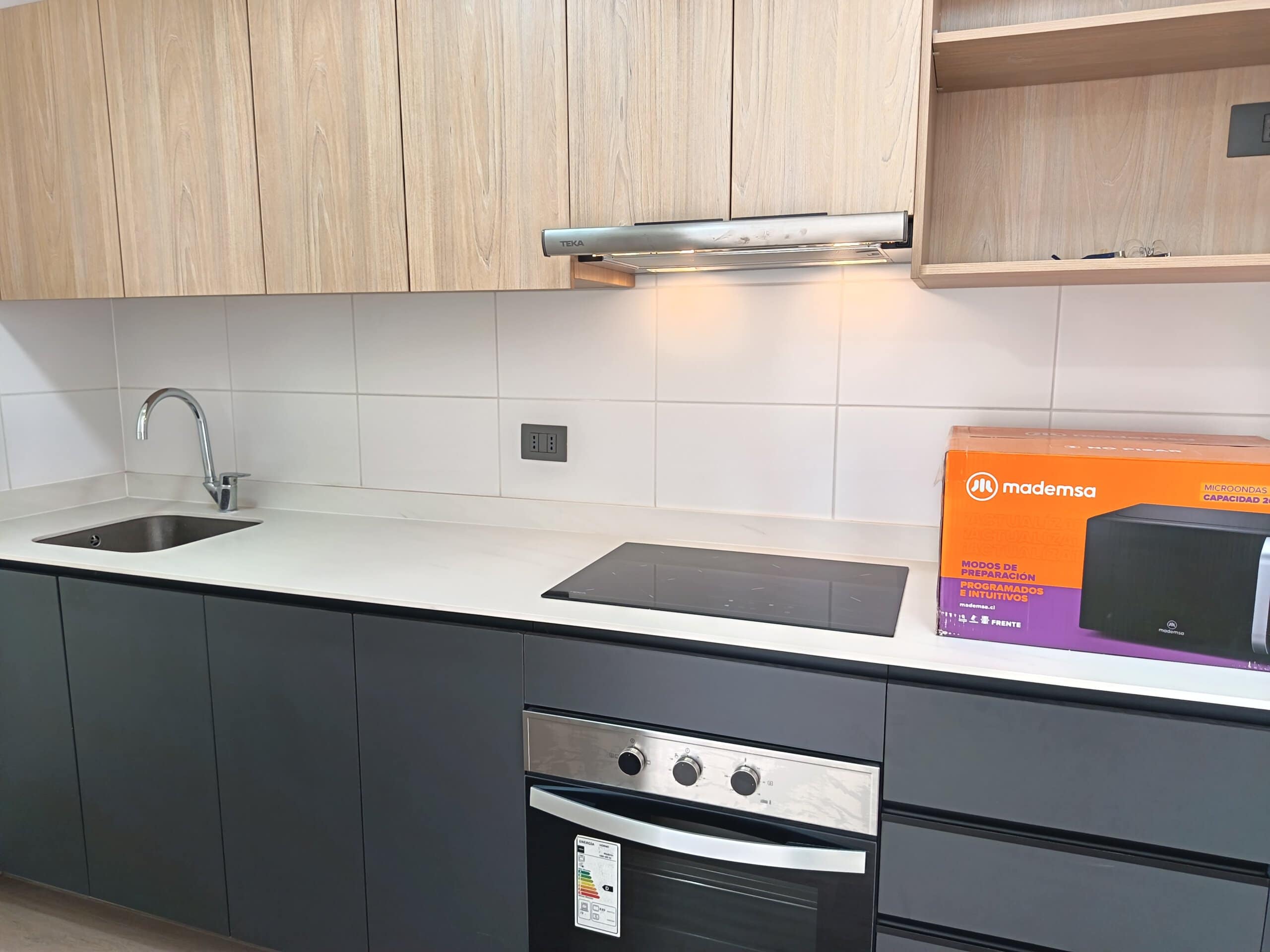 8 Moderno departamento a estrenar en Promoción de Temporada $ 430.000!!!